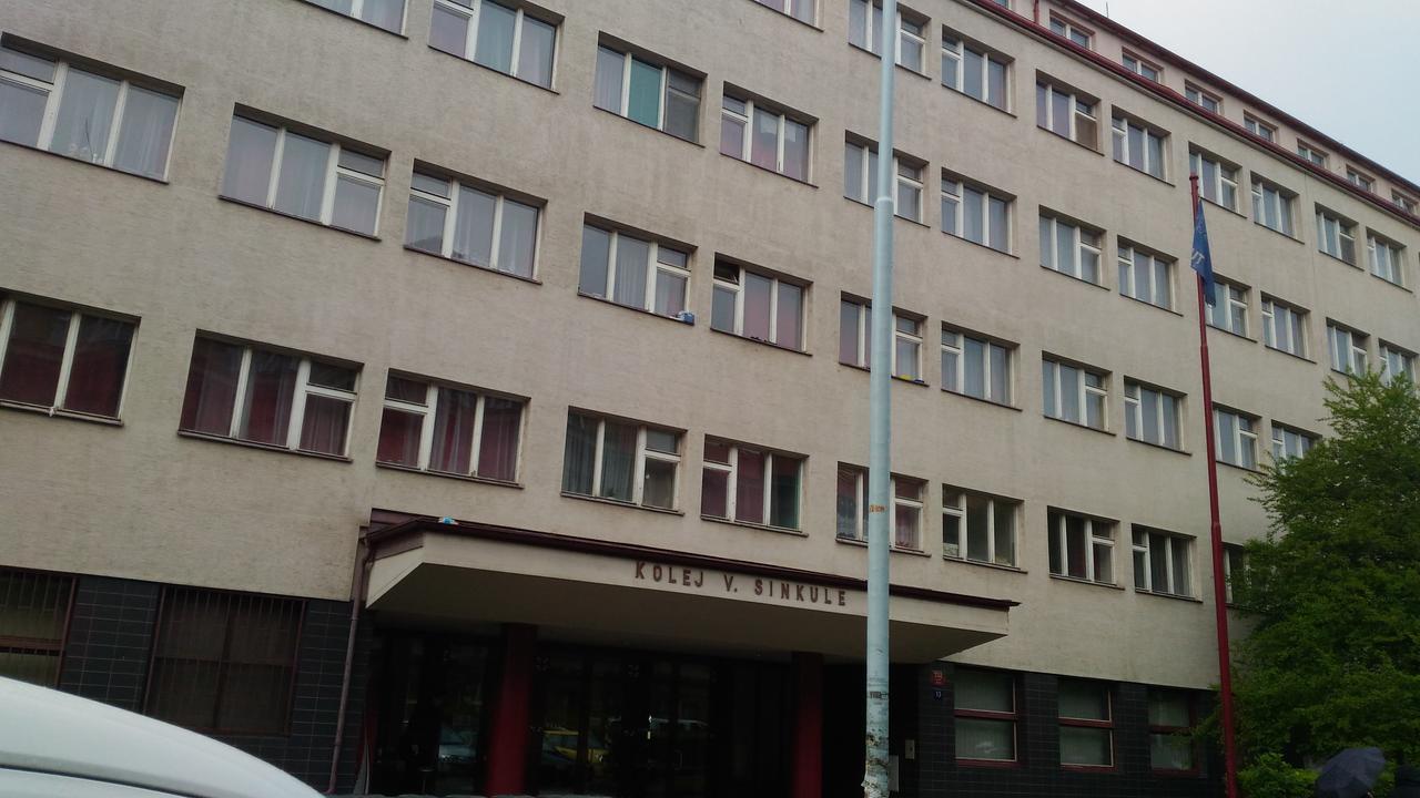Hostel Sinkule Прага Экстерьер фото